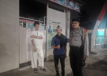 Polsek Kebonpedes Patroli Dialogis Dengan Kepala Desa Jambe Nenggang Berikan Himbauan Kamtibmas