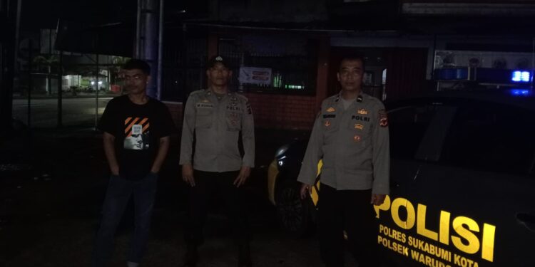 Antisipasi Gukamtibmas, anggota patroli  Polsek Warudoyong Polres Sukabumi Kota Gencar Laksanakan Patroli Malam Hari.