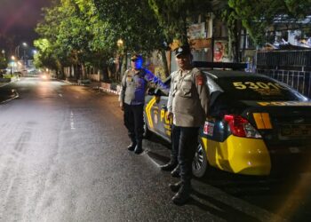 Samapta Polsek Cikole Tingkatkan Patroli Di Malam Hari
