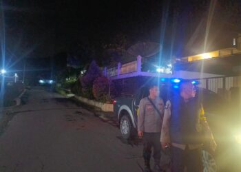 Patroli mobile rutin Polsek Kadudampit antisipasi gangguan kamtibmas di wilayah hukum polsek kadudampit