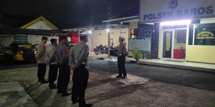 Antisipasi Malam Minggu. Polsek Baros gelar Patroli KRYD