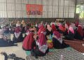 Datangi Warga Langsung, Babinkamtibmas Polsek Warudoyong Berikan Himbauan Gukamtibmas