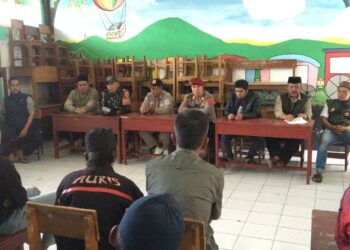Giat ngariung sareng kapolsek Polsek Sukaraja terima terkait keluhan masyarakat kepada pihak kepolisian