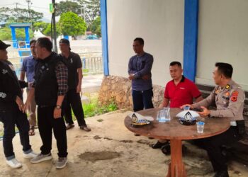 Efektifkan Sambang Polsek Baros ajak warga tingkatkan Kamtibcarlantas dalam berkendara