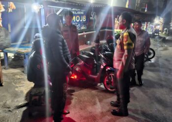 Menjelang Hari Raya Paskah Umat Nasrani, Polsek Sukalarang Tingkatkan Patroli Malam