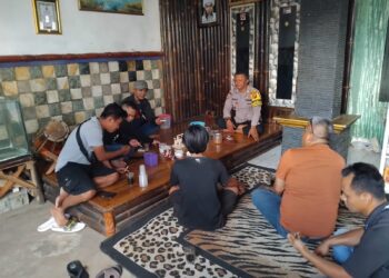 Bhabinkamtibmas selalu hadir di tengah masyarakat sambangi masyarakat