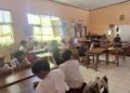 Bhabinkamtibmas Polsek Sukaraja Berikan Penyuluhan Kenakalan Remaja dan Bahaya Bullying di SD Negeri Langensari