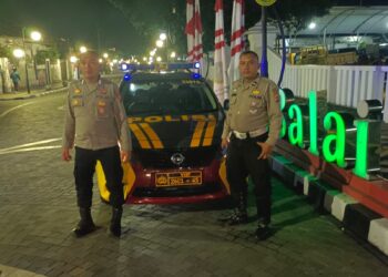 Antisipasi wilayah, Polsek Cikole Laksanakan Patroli Malam