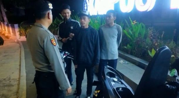 ANTISIPASI GUKAMTIBMAS, POLSEK CIBEUREUM LAKSANAKAN PATROLI