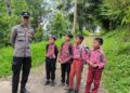 Unit Samapta Polsek Sukaraja Beri Edukasi dan Pesan Kamtibmas kepada Siswa SD di Cisarua