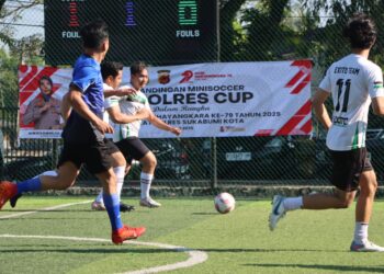 Meriahkan Hari Bhayangkara ke-79, Polisi di Sukabumi Tanding Olahraga Minisoccer