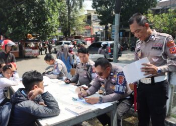 Gelar Razia Gabungan, Polres Sukabumi Kota Tindak Puluhan Pelanggar Lalu Lintas