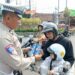 Hari Ketiga Operasi Zebra Lodaya, Sat Lantas Polres Sukabumi Kota Bagikan Brosur Kamseltibcarlantas