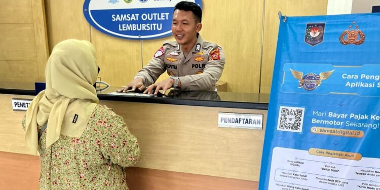 “Polantas Menyapa”, Wujud Profesionalisme Pelayanan STNK Satlantas Polres Sukabumi Kota Menuju WBK dan WBBM