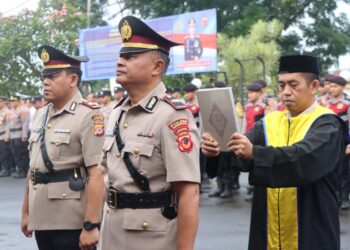 Pimpin Sertijab Kapolsek Sukalarang, Kapolres Minta Pejabat Baru Jadi Problem Solver
