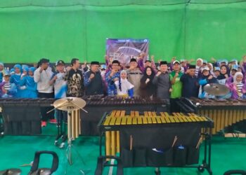 DPRD Kota Sukabumi Lepas Kontingen Marching Band MI Sudajaya ke Ajang Internasional
