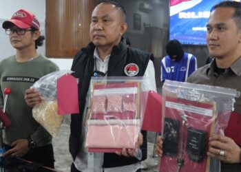 Sat Narkoba Polres Sukabumi Kota Gerebek Home Industry Ekstasi, Satu Pelaku Ditangkap