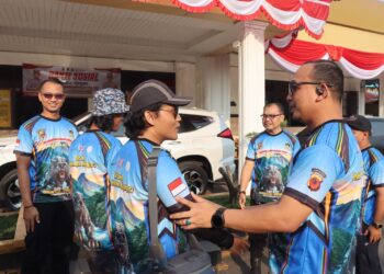 Kapolres Sukabumi Kota Lepas Tim Gabungan Operasi Bersih Gunung Gede