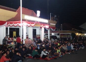 Nobar Final Piala Dunia di Polres Sukabumi Kota Meriah, Warga Antusias Rebut Doorprize
