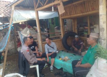 Sambang Tokoh Masyarakat, Bhabinkamtibmas Baros Perkuat Sinergi Jaga Kamtibmas