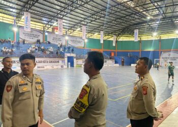 Polsek Warudoyong Kawal Pertandingan Futsal di Stadion Surken, Situasi Berlangsung Kondusif