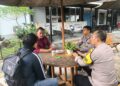 Bhabinkamtibmas Polsek Baros Sambangi Tokoh Masyarakat, Perkuat Sinergi Jaga Kamtibmas
