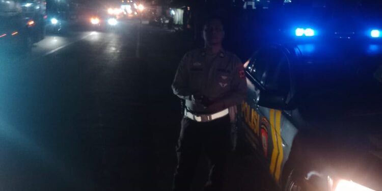 Jaga Kamtibmas Malam Hari, Polsek Baros Gelar Patroli Skala Besar