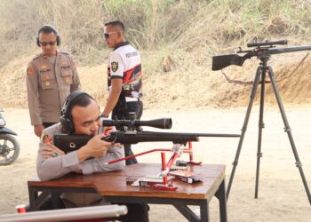 Kapolres Sukabumi Jajal Lapangan Tembak Tathya Dharaka