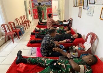 HUT TNI ke-81, Personel Polres Sukabumi Kota Ikut Donor Darah Serentak di PMI