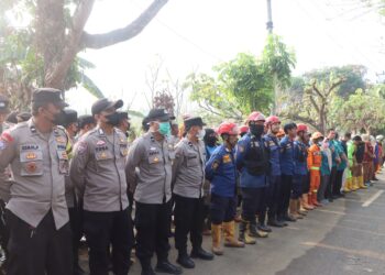 400 Personel Gabungan Dikerahkan Tangani Kebakaran TPA Cikundul, Dibagi 3 Sektor