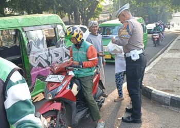 111 Hari Berbagi Makanan Gratis, Ini Aksi Humanis Satlantas Polres Sukabumi Kota