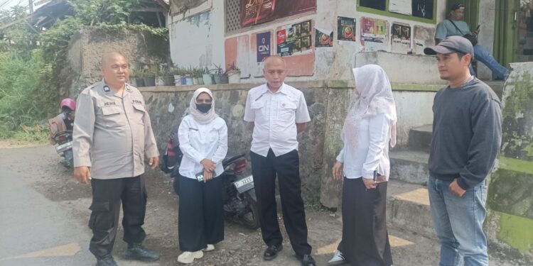Cegah Gangguan Kamtibmas, Polsek Gunungguruh Intensifkan Patroli Sore