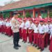 Kapolsek Sukaraja Berikan Edukasi Pelajar soal Disiplin dan Bahaya Perundungan